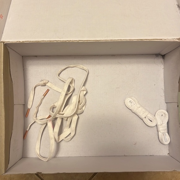 Ted Baker Astrina sneakers - Picture 8 of 8